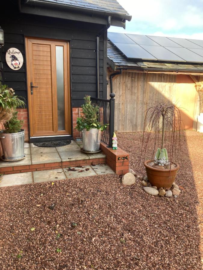 Charming Gnome Cottage In Devon Near Sidmouth Ottery St Mary Bagian luar foto